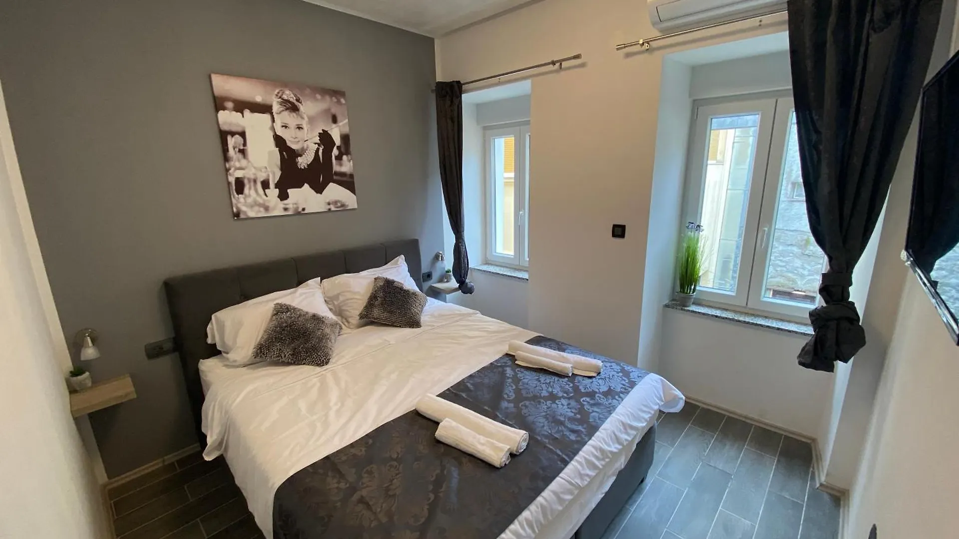Prinz Rooms location